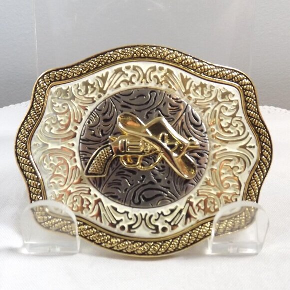 Western Hat and Revolver Southwestern Style Belt Buckle - Picture 1 of 11